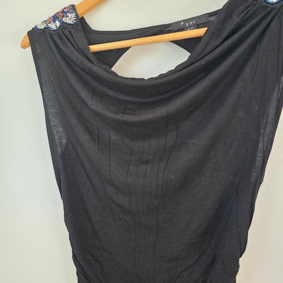 Forever 21 Black Scoop Neck Tank Top with Embellished Shoulders - Small - Picture 2 of 10